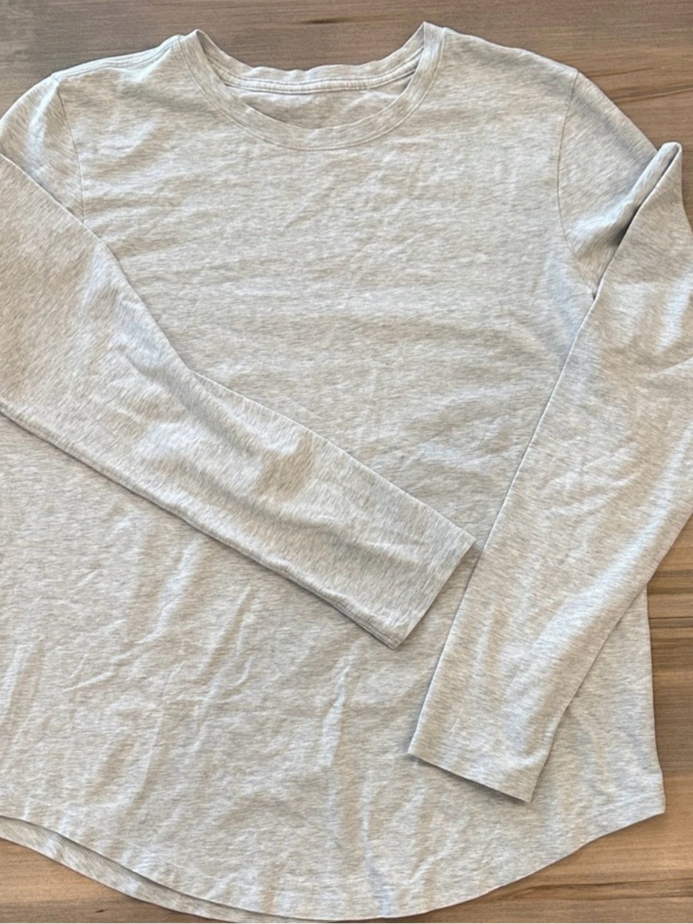 lululemon athletica Light Gray Long-Sleeve Crew Tee